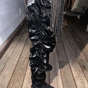 Ruched Shiny Pants